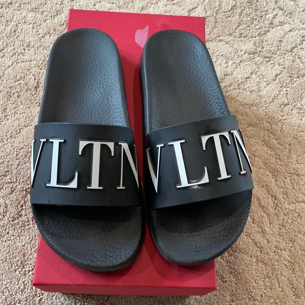 Valentino slides